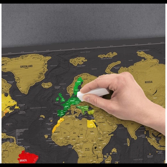 Scratch-off World Map - Picture 4 of 6